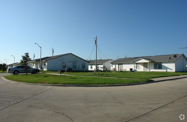 Photo - Devonshire Apartments