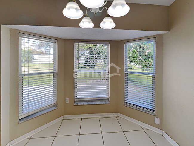 Photo - 2862 Hickory Ridge Dr