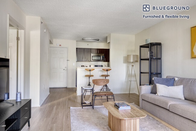 Photo - 444 Washington Blvd Unidad FL2-ID671