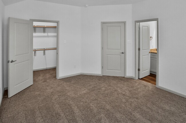 Photo - 10224 Eaglewood Nook