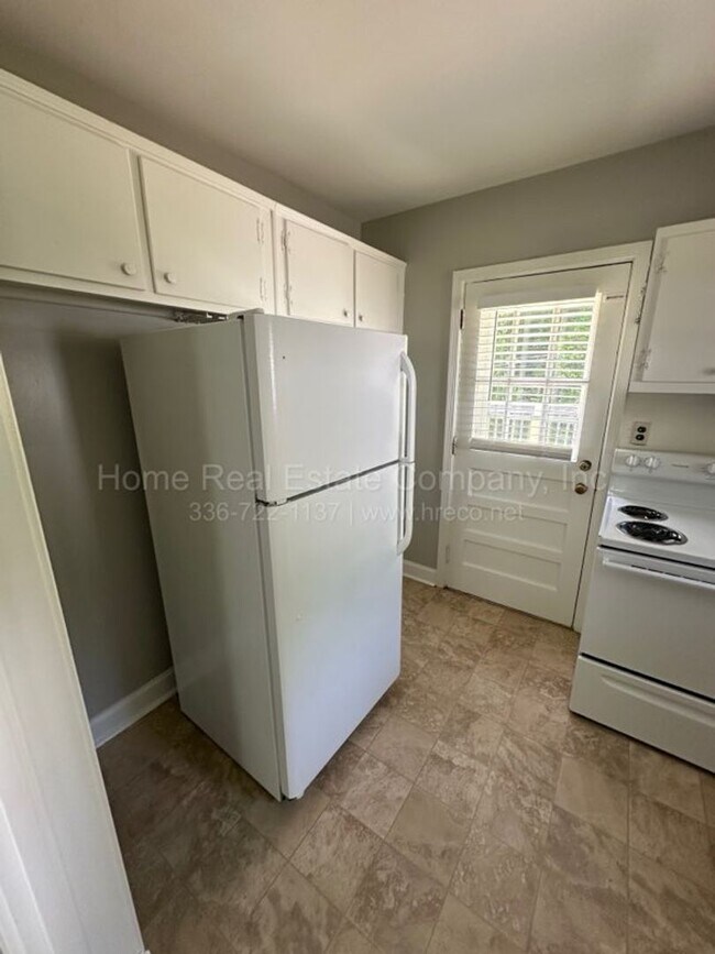 Photo - 1412 Chelsea St