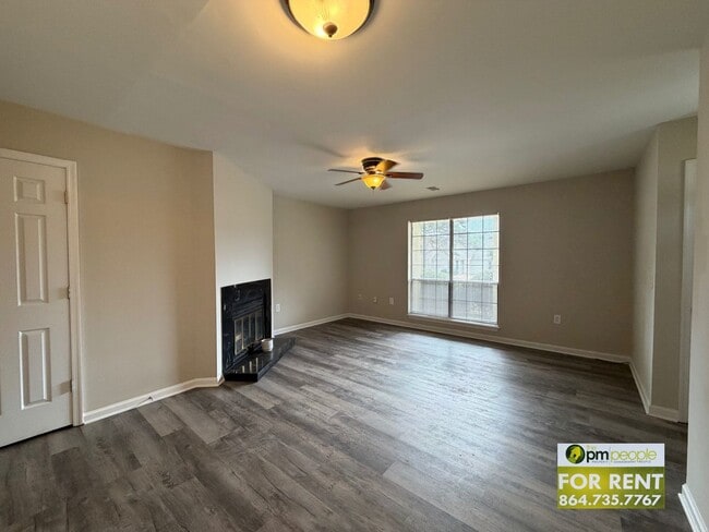 Photo - 3 Pointer Ln Unit Pointer Ln 03A