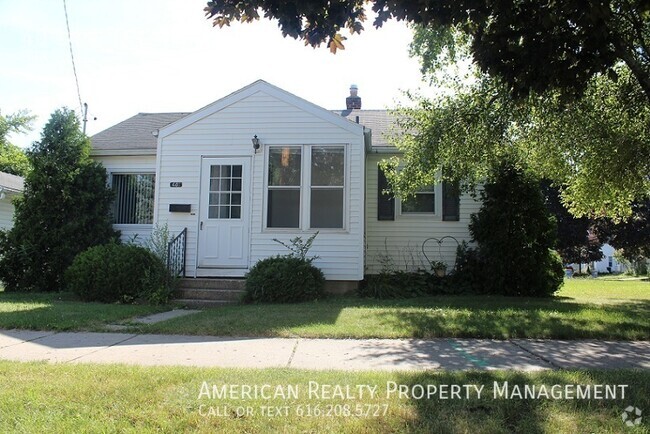 Building Photo - 40 Lane Ave NW Rental