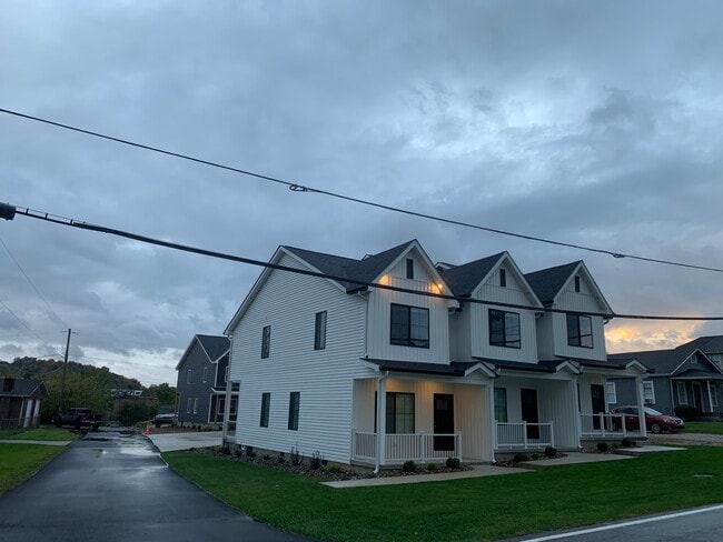 Photo - 6116 1-4-BLD1 E Pea Ridge Rd