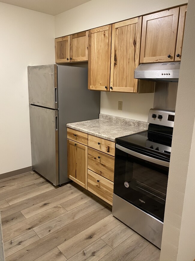 Cedar Edge Apartments
