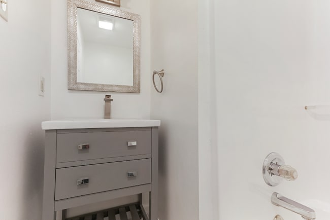 Photo - 1920 Pauger St