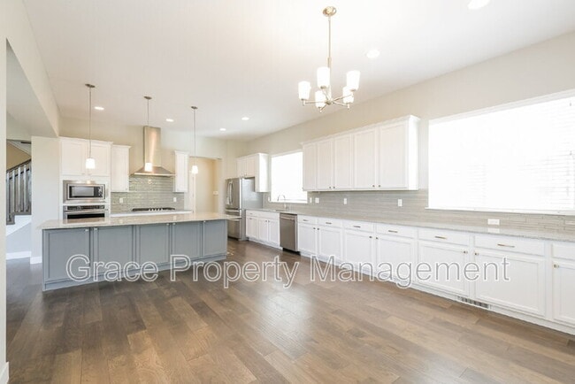 Photo - 1962 W 137th Dr