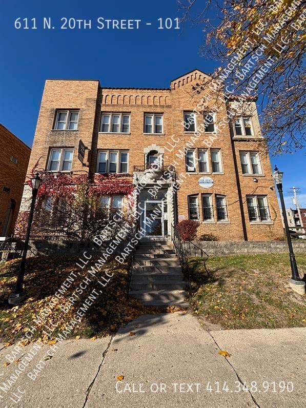 Photo - 611 N 20th -- Marquee Place III