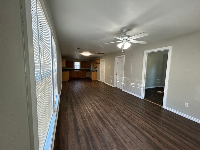 Photo - 1121 S Wells St