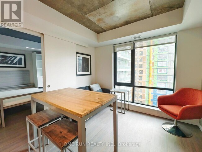 Photo - 105 Champagne Ave S Unité 1116