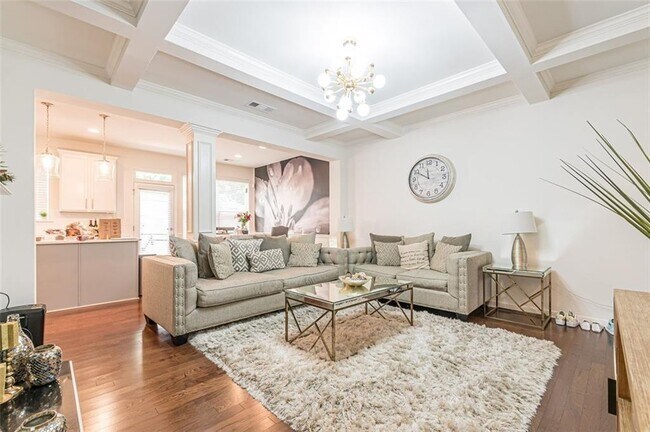 Photo - 1506 River Oak Ln
