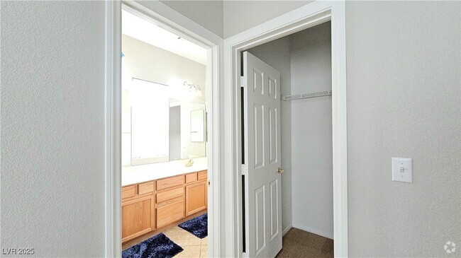 Building Photo - 266 Echo Dell Ct Rental