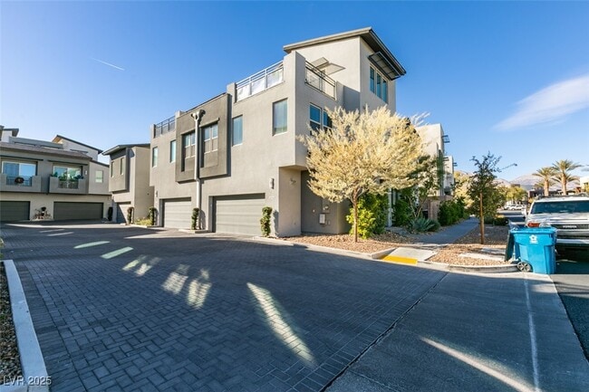 Building Photo - 11323 Gravitation Dr Rental