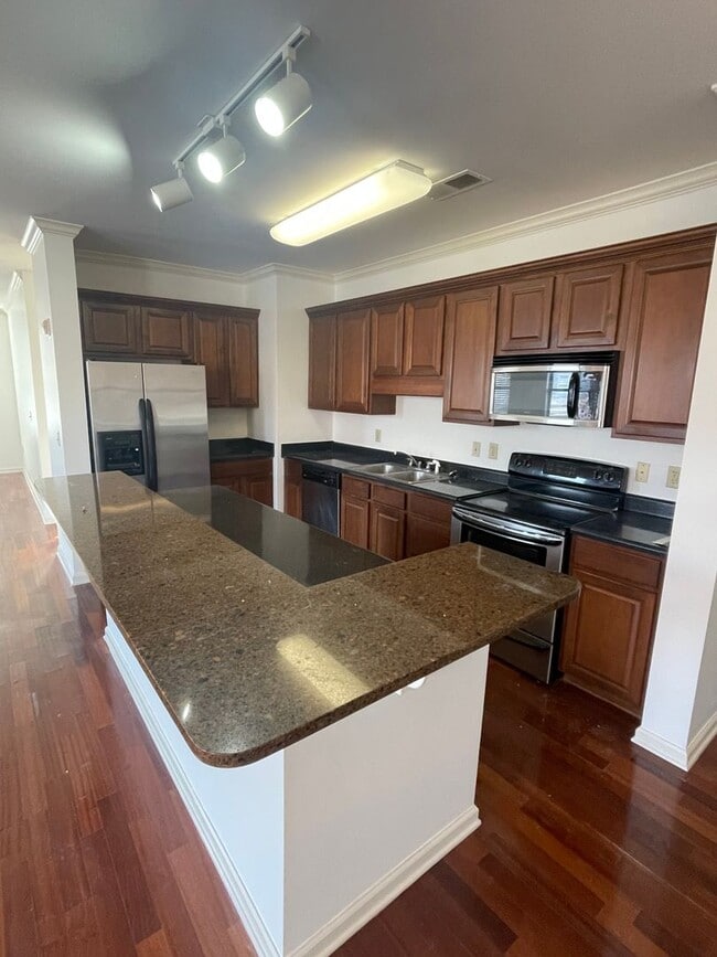Photo - 2BD/2BA Condo located Downtown! Unit 203