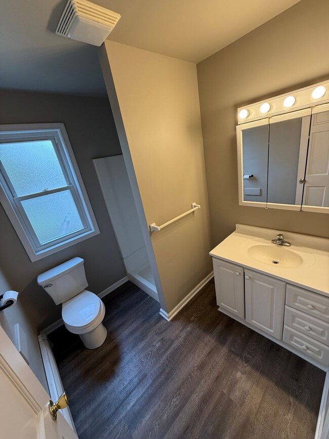 Photo - 424 S Market St Unit 424 1/2