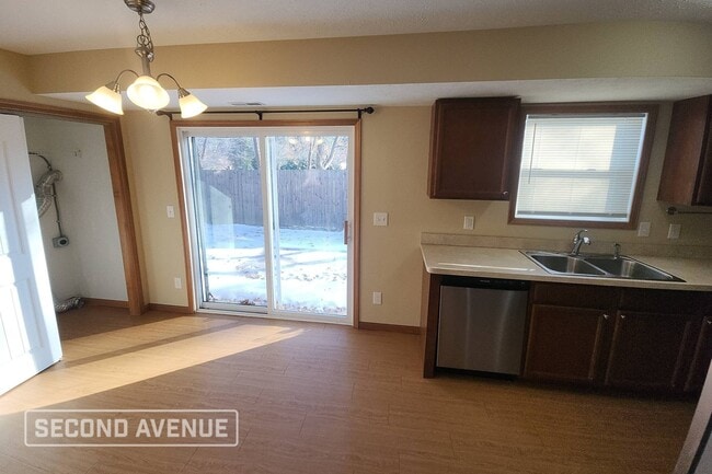 Photo - 415 Station 44 Pl