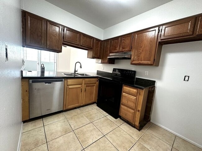 Photo - $500 Move In Special!2-bedroom, 1-bath apartment in Mesa, AZ