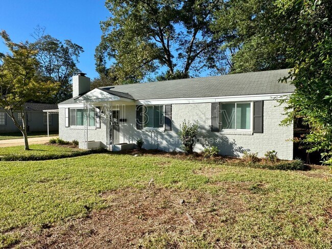 Photo - 2927 Brevard Ave