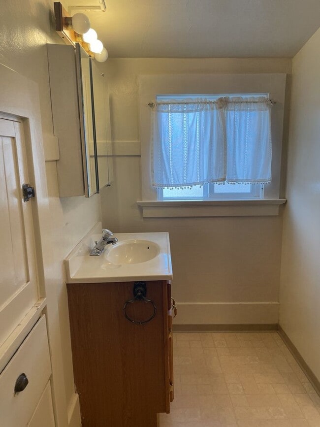 Photo - 1037-1039 Buhne St Unit 1039 Buhne [PRM: Marlene]