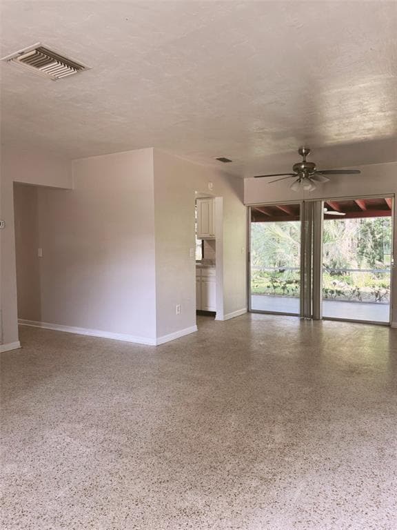 Photo - 6442 Treehaven Dr