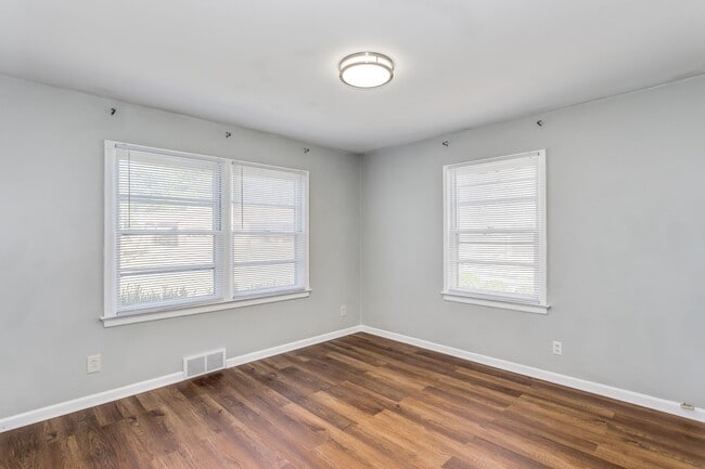 Photo - Newly Remodeled 2 Bedroom Home