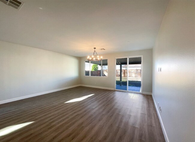 Photo - 26625 Emperor Rd