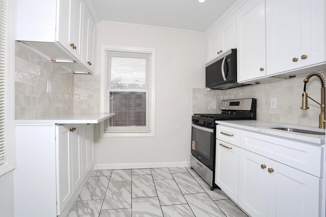 Photo - 31 Rea Ave Unit 31 Rea Ave