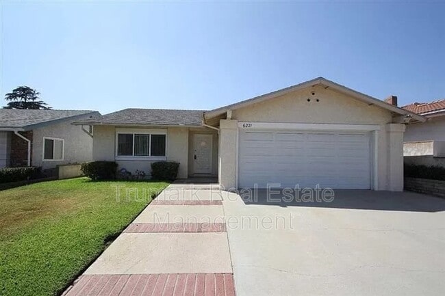 Building Photo - 6221 N Del Loma Ave