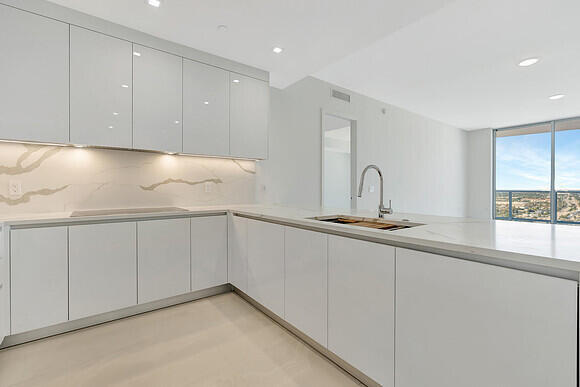 Photo - 220 Lake Shore Dr Unidad 2105