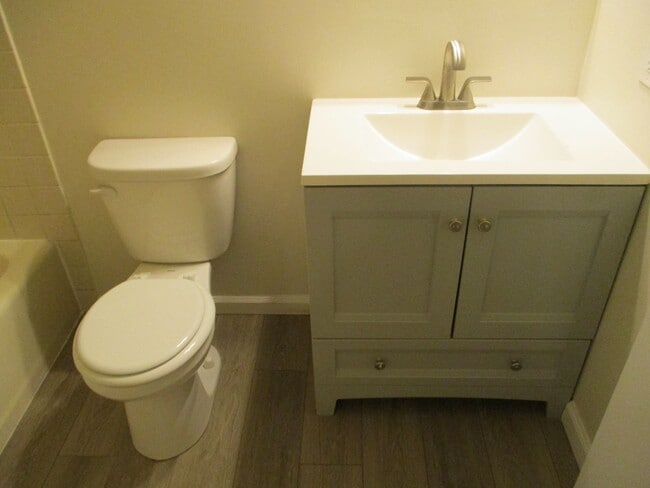 Photo - Northampton School District spacious end unit townhome located in the Borough of Bath featuring s...