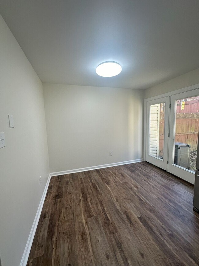 Photo - 113 Ash Hollow Dr