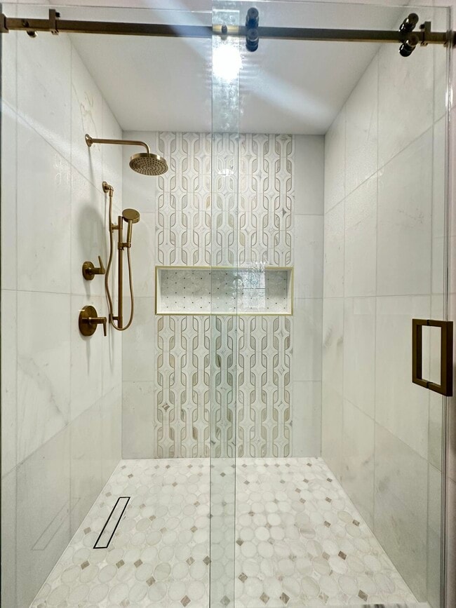 Photo - 630 S Sapodilla Ave Unit 104