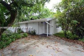 Building Photo - 633 Mokena Dr Unit 1 Rental
