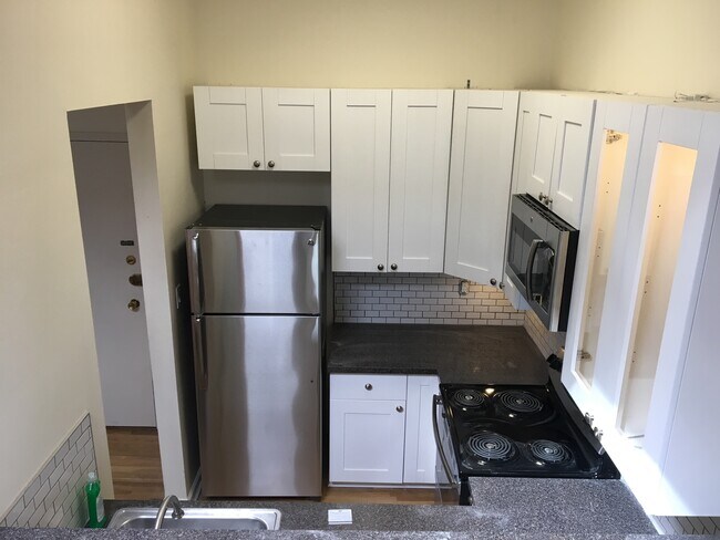 Photo - 450 7TH St Unidad 4L