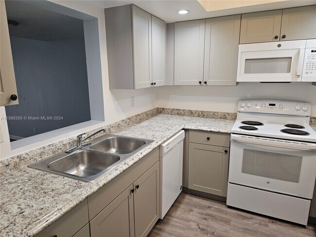 Photo - 97 Deer Creek Rd