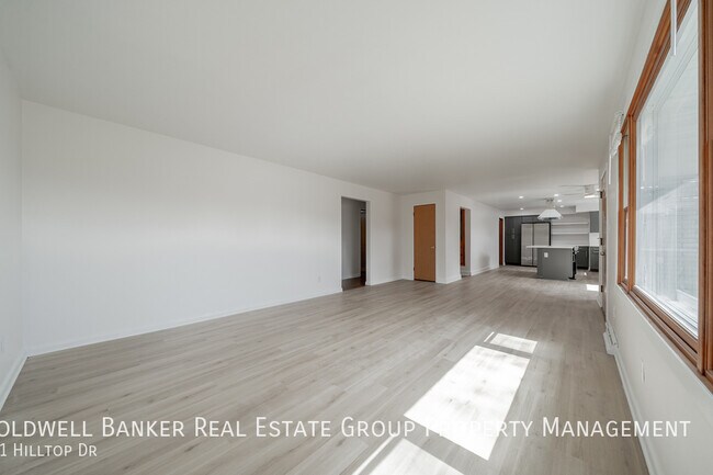 Photo - 171 Hilltop Drive, Green Bay