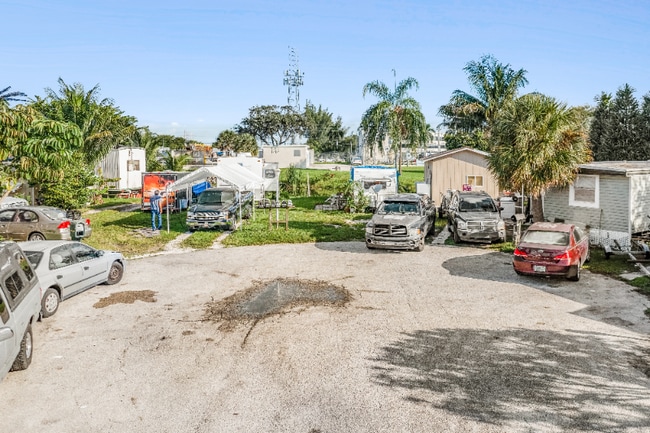 Photo - 4732 SW 46th Ln