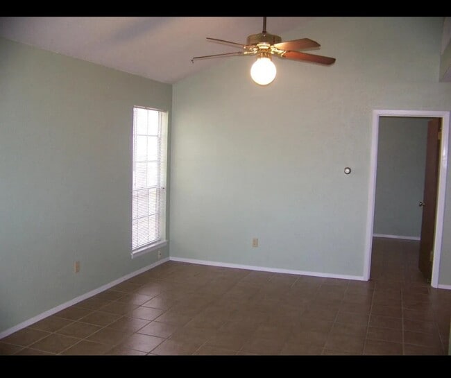 Photo - 7605 Woodstone Cove