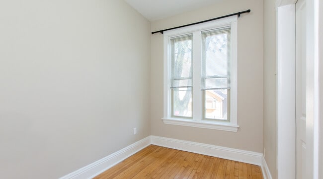 Photo - 1429 Lexington LLC