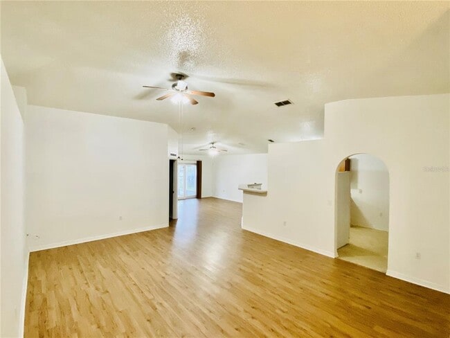Photo - 3992 Warbler Dr