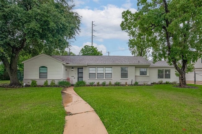 Photo - 3206 Arbor St House