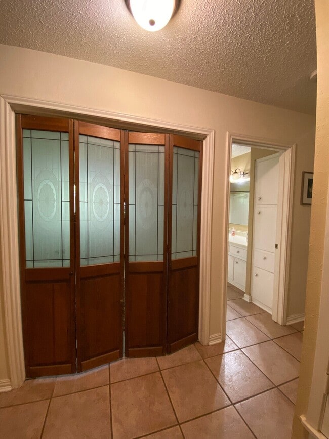 Photo - 2512 Berwyn Cir