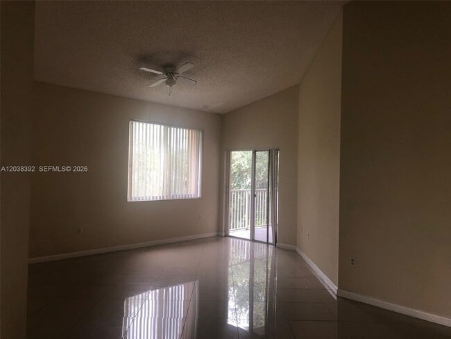 Photo - 6992 SW 39th St Unit I101