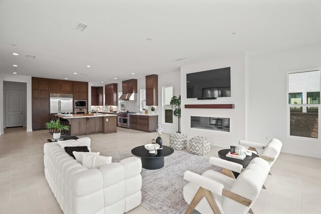 Building Photo - 20580 Edgewood Ct