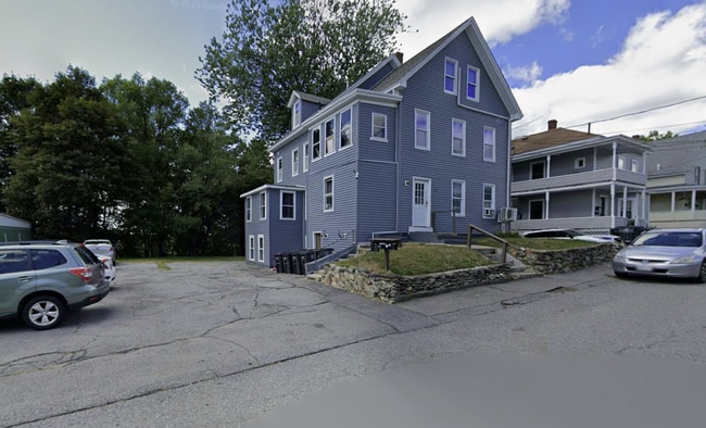 72 Ash St