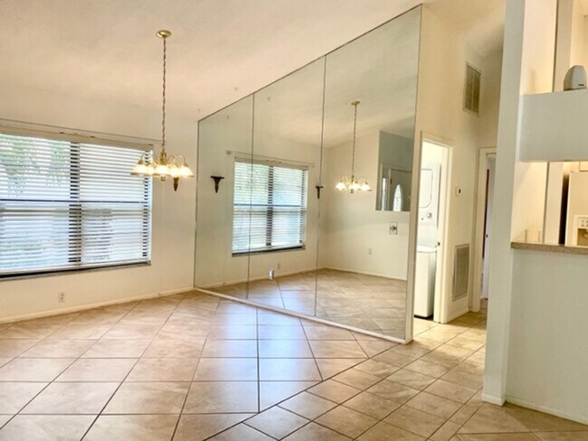 Photo - 3/2 ANNUAL - POOL HOUSE/W/ HUGE BONUS ROOM...