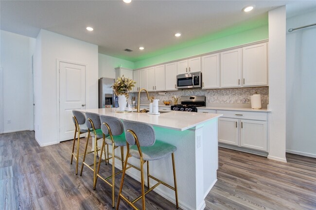 Photo - 26627 Ledgemont Dr