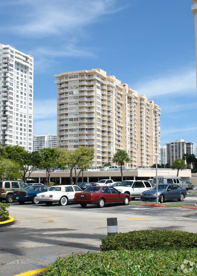 Photo - Plaza Del Prado Condominium