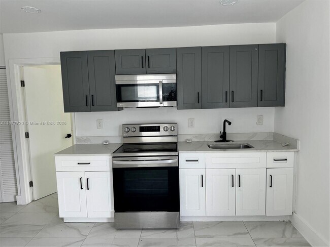 Photo - 1445 NW 34th St Unidad 1445