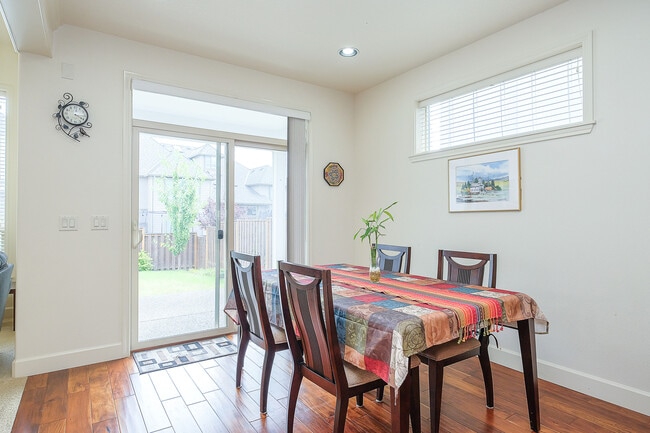 Photo - Beautiful 4BD* 3 BA* Single Family Home Located In Arbor Oaks Community! **Included In Rent: Hi S...